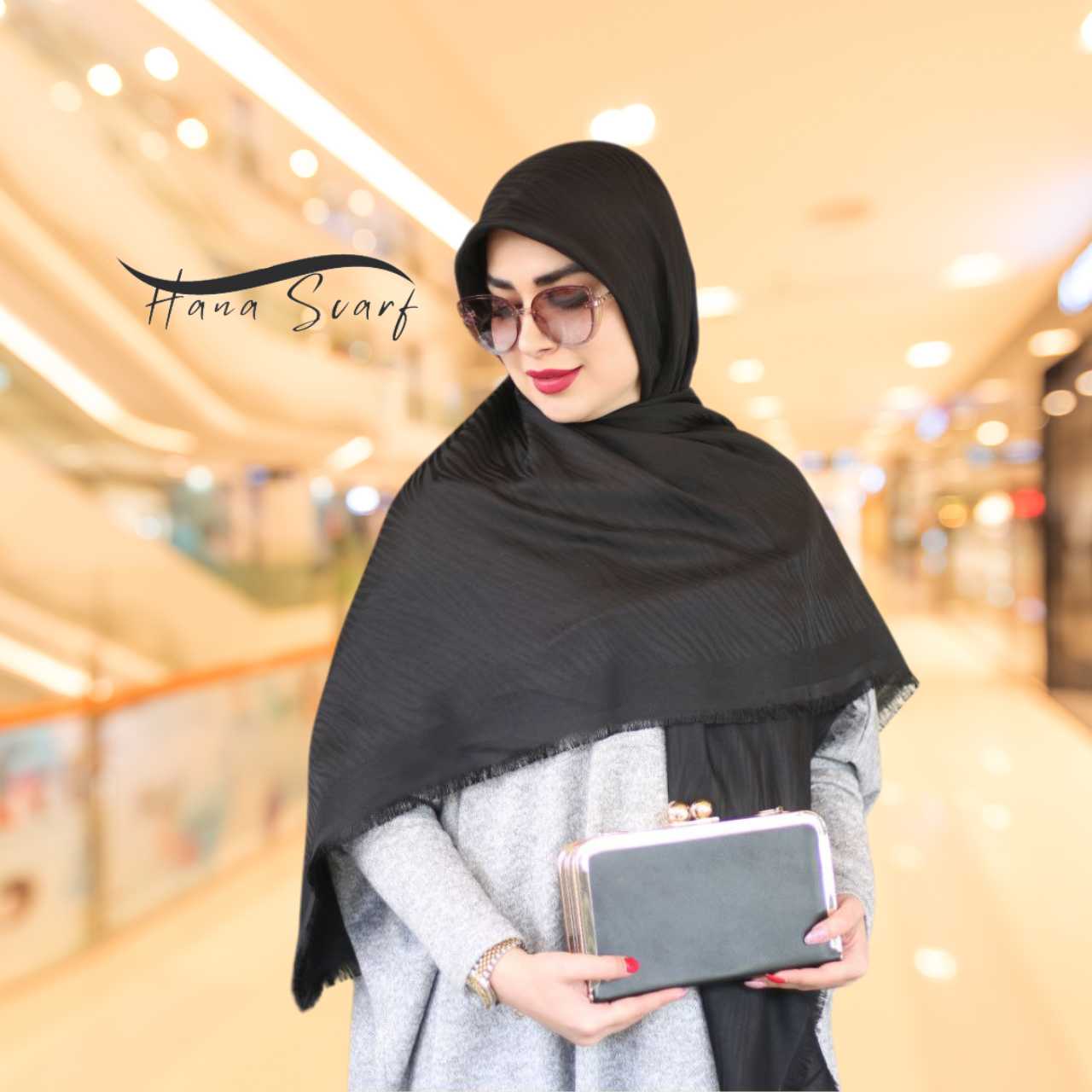 روسری مشکی مجلسی طرح زبرا