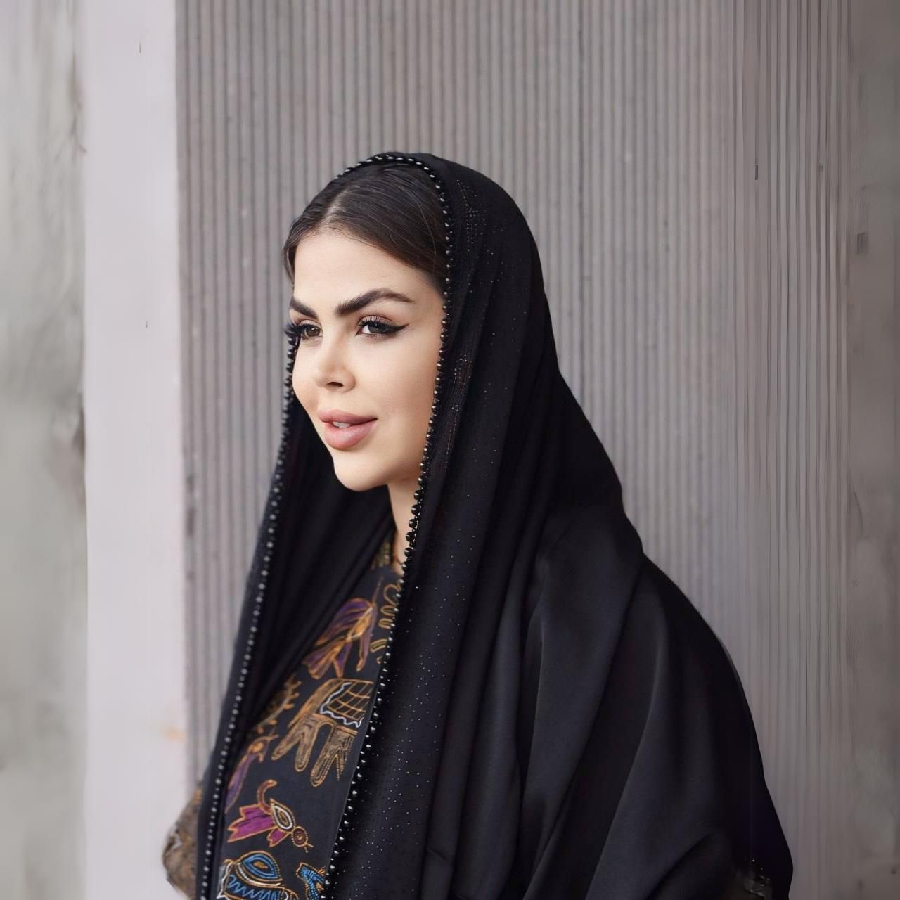 شال مشکی مجلسی مروارید