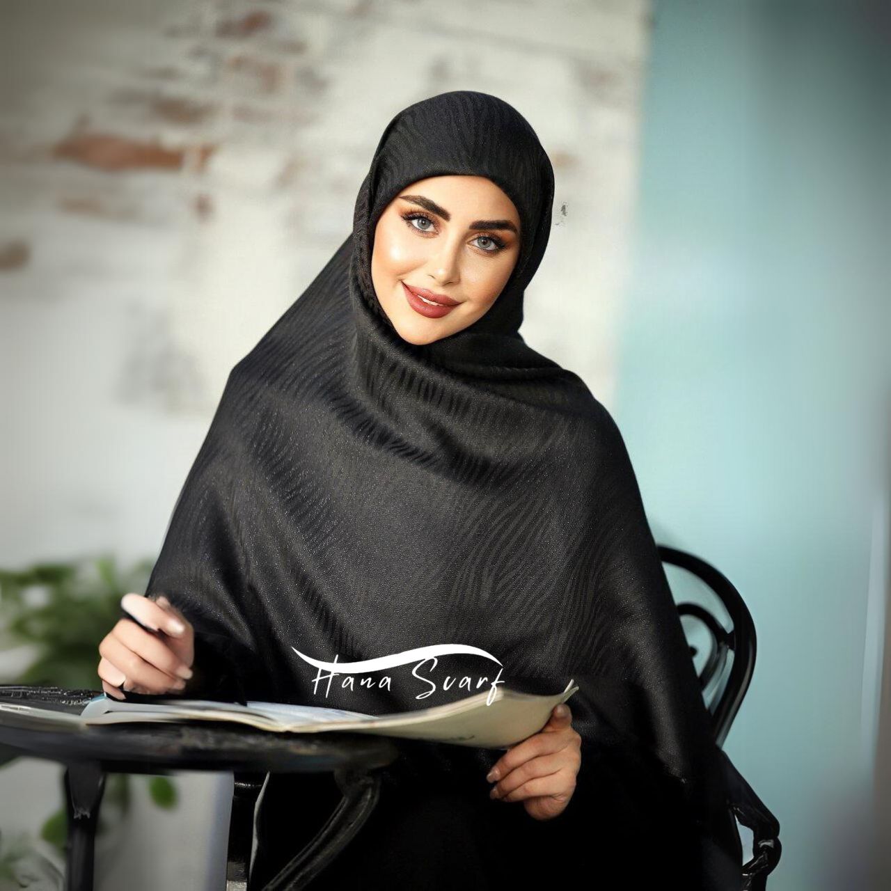 روسری مشکی محرمی طرح زبرا لمه